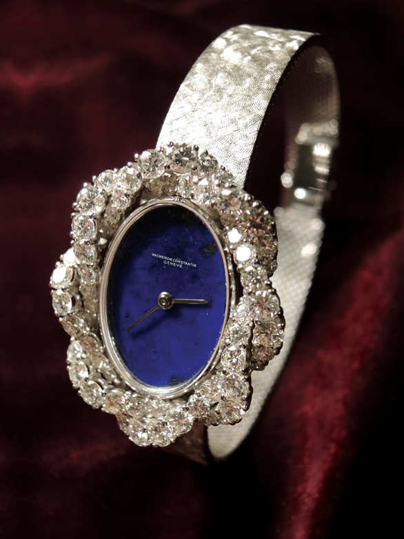 江詩丹頓18K白金青金石面配組鑲鑽石腕錶 70-80年代